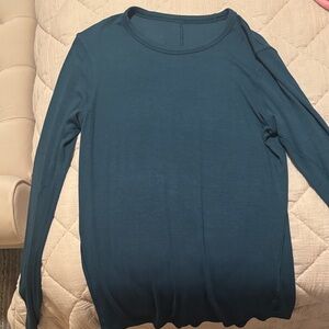 Lululemon Storm Teal Hold Tight Long Sleeve size 10